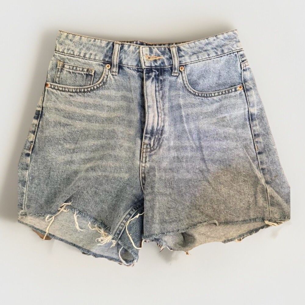 H&M Womens Blue Denim Cut Off Shorts - Size 4